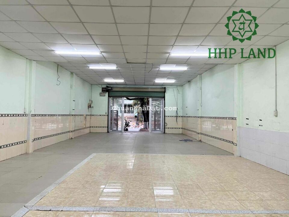 Cho thuê mặt bằng mặt tiền Huỳnh Văn Nghệ trống suốt