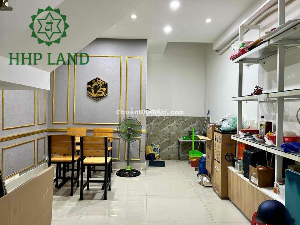 Cho thuê MBKD đẹp, sẵn máy lạnh đường Phan Chu Trinh