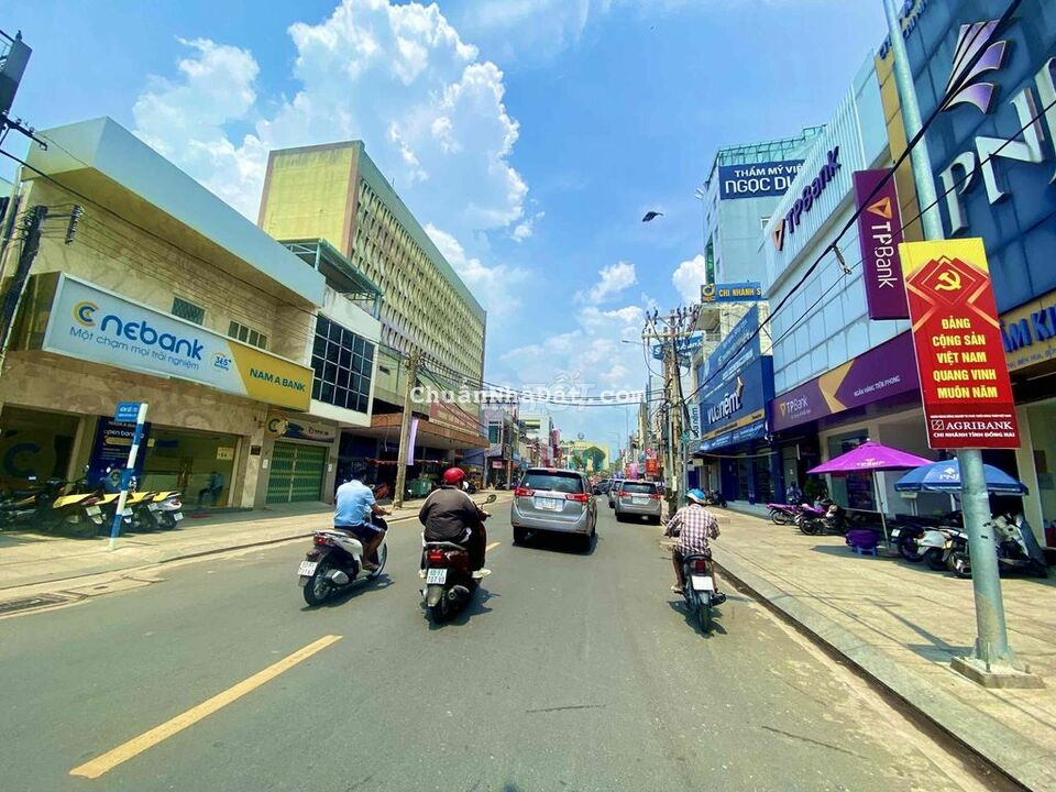 Cho thuê mặt tiền 30/4 căn góc ngang 10 giá 60triệu