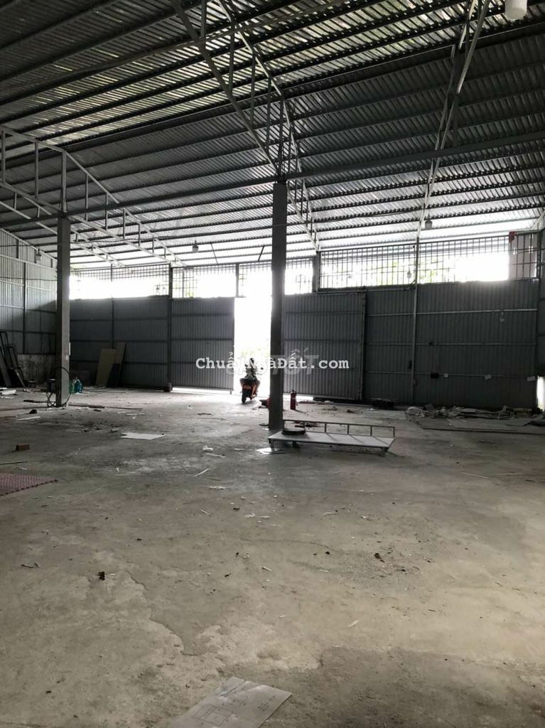 KHO RỘNG 500M2 MẶT TIỀN LỘ LỚN XE TẢI 10 TẤN TỚI KHO , GẦN CMT8 KHO RỘNG 500M2 MẶT TIỀN LỘ LỚN XE TẢI 10 TẤN TỚI KHO , GẦN CMT8