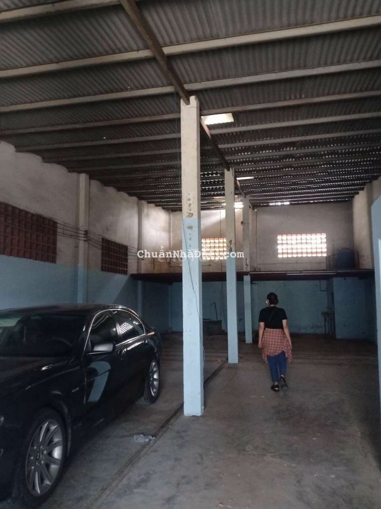 Kho 8,5x24m.(205m2). HƯƠNG LỘ 2.....11tr...🍀