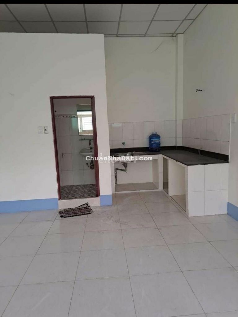 NHÀ KHO 8×14 ĐÚC LẦU HƯƠNG LỘ 2