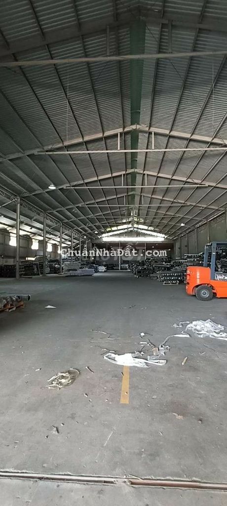 Kho xưởng 30***0m2 container 24/25 Hồ Ngọc Lãm