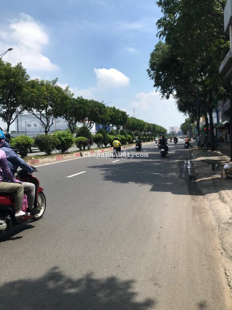 CHO THUÊ NHÀ CĂN GÓC 2MT 10X23M NGAY AEON BÌNH TÂN -CHỈ 55 TRIỆU CHO THUÊ NHÀ CĂN GÓC 2MT 10X23M NGAY AEON BÌNH TÂN -CHỈ 55 TRIỆU