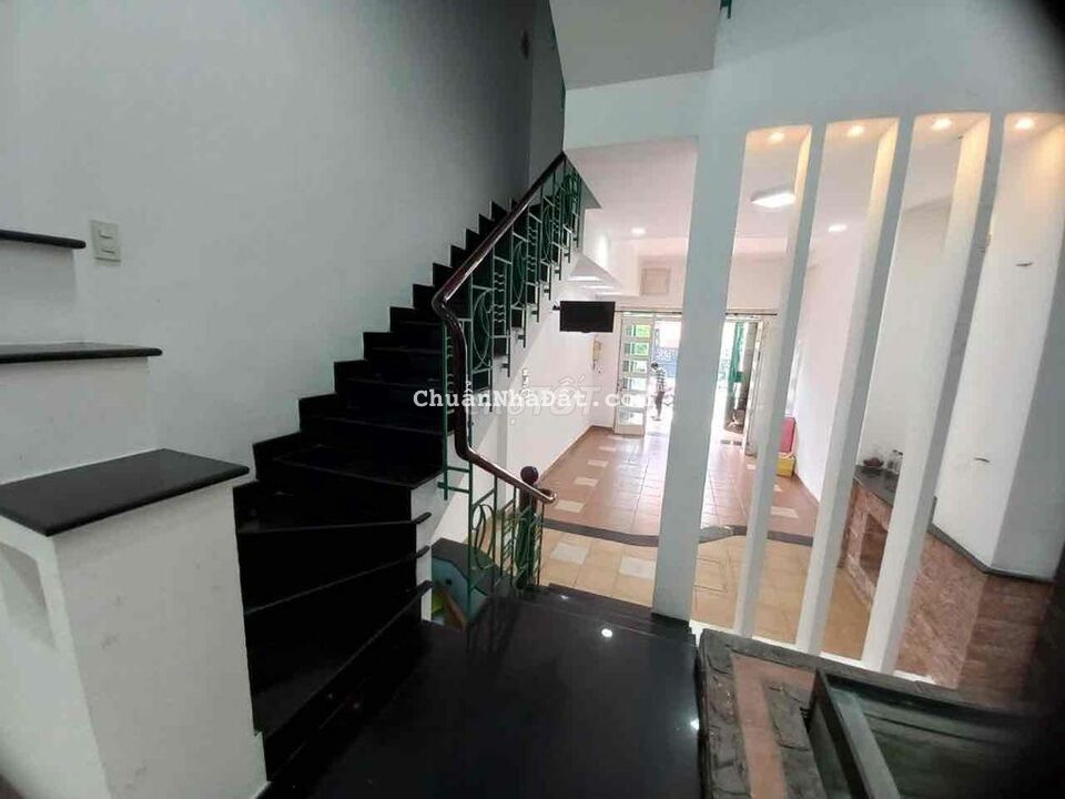 Cho thuê nhả nguyên căn giá rẻ.P bình tri đông B.BTân