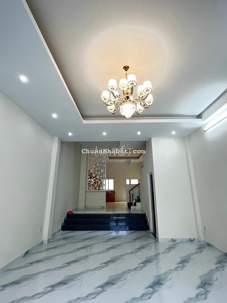 Nhà MTKD đường 19 khu Tên Lửa 4.5x20,3.5 tấm