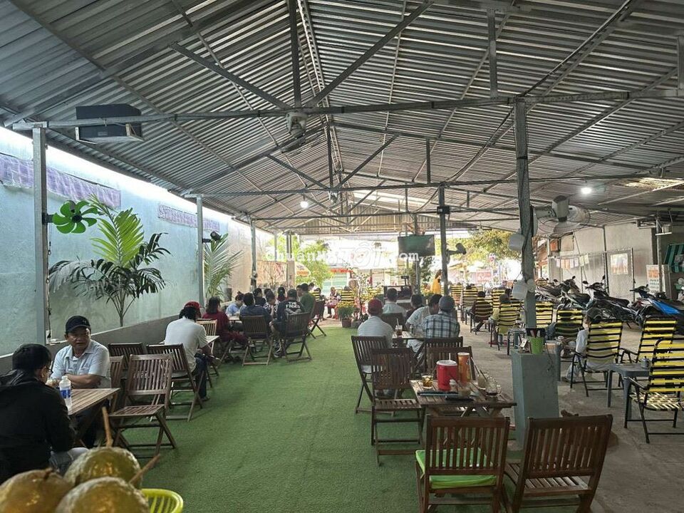 SANG QUÁN CAFE MẶT TIỀN ĐƯỜNG TRẦN CHIÊN
