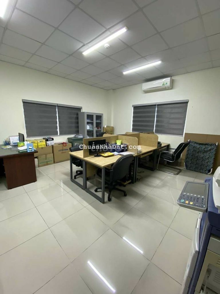 Kho xưởng dt từ 200 đến 5000m2 tại kcn Long Hậu Kho xưởng dt từ 200 đến 5000m2 tại kcn Long Hậu