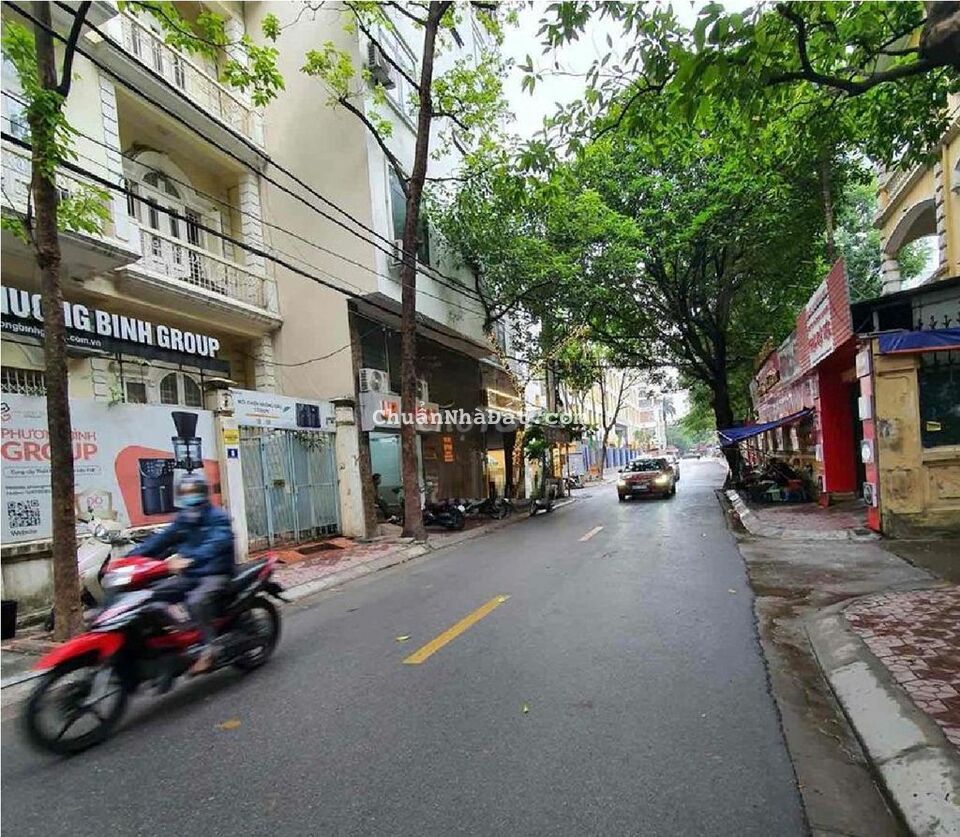 Cho thuê nhà mặt ngõ 100 Hoàng Quốc Việt - DT 80m2 x 4 tầng, Mt 5m