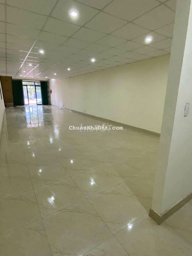 Cho thuê mặt bằng nhà mê lửng gần đường lê quảng chí ,hòa xuân