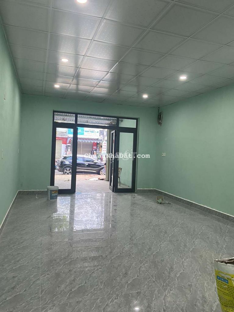 Cho thuê mb mt phạm hùng ,hòa xuân ,cẩm lệ