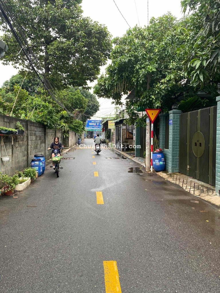 Cho thuê xưởng mặt tiền đường Vũng việt gần ngã 3 ông xã  150m2