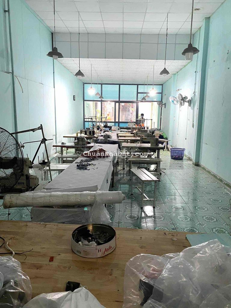 Cho thuê xưởng mặt tiền đường Vũng việt gần ngã 3 ông xã  150m2