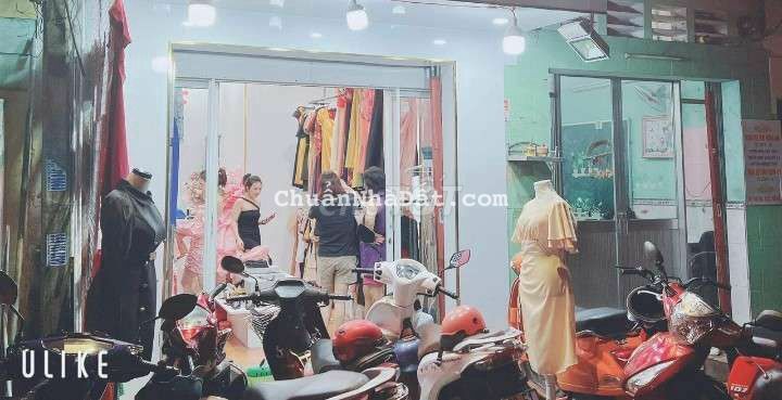 Cần sang shop quần áo gần chợ dĩ an 1
