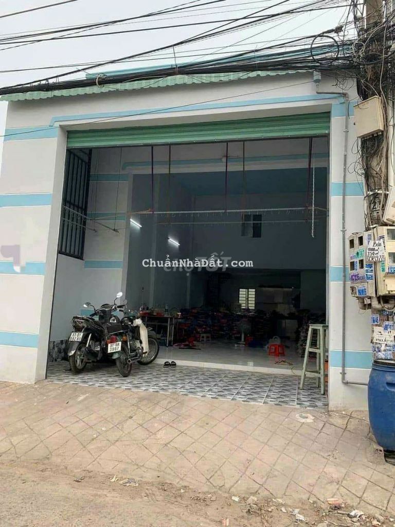 Cho thuê nhà làm kho sx nhỏ 90m2 đường thông oto đi dĩ an Bình Dương