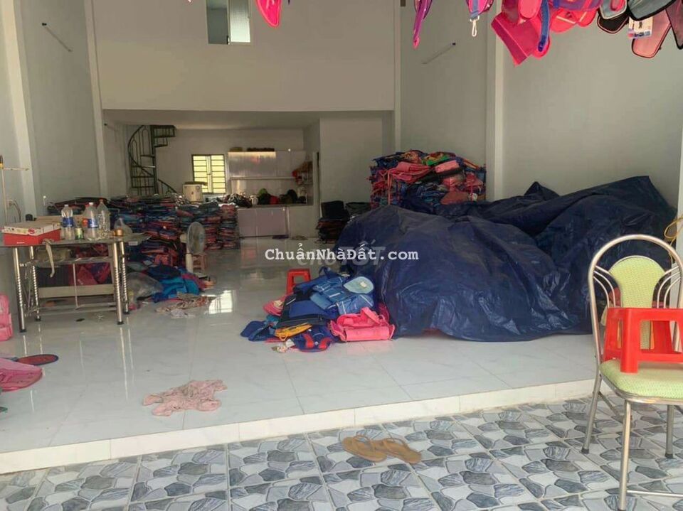Cho thuê nhà làm kho sx nhỏ 90m2 đường thông oto đi dĩ an Bình Dương