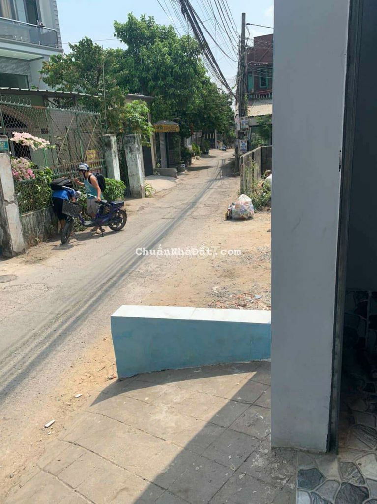 Cho thuê nhà làm kho sx nhỏ 90m2 đường thông oto đi dĩ an Bình Dương