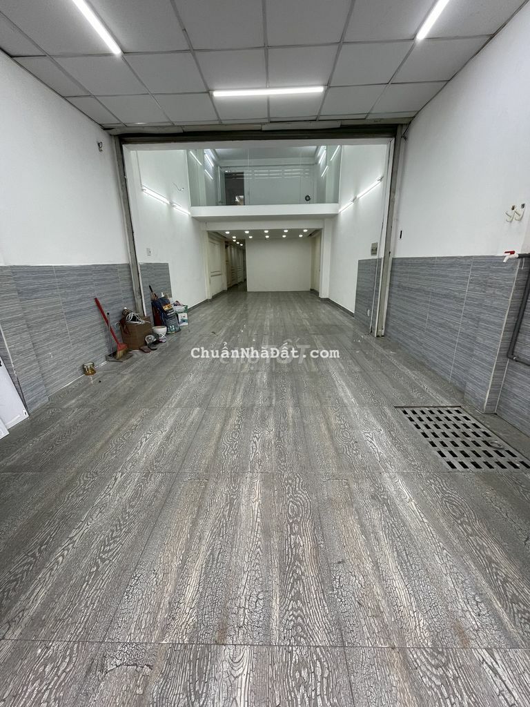 VỊ TRÍ ĐẸP MẶT TIỀN ĐƯỜNG PHAN VĂN TRỊ, VỈA HÈ RỘNG