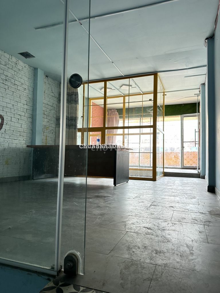 QUÝ KHÁCH CẦN MẶT TIỀN QUANG TRUNG P10 ĐÂY NHÉ, KẾ BÊN NGÃ 5 CUỒNG CÚN