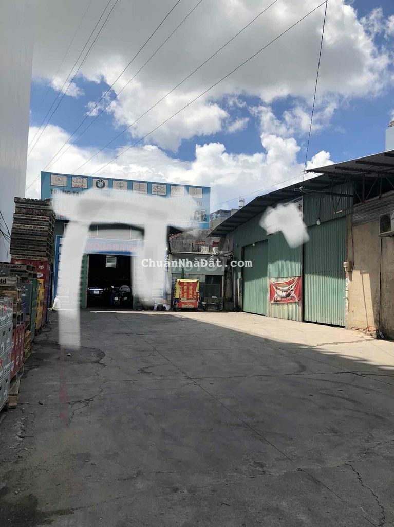 Cho thuê kho 600m2 (30x20m) đường xe tải p8