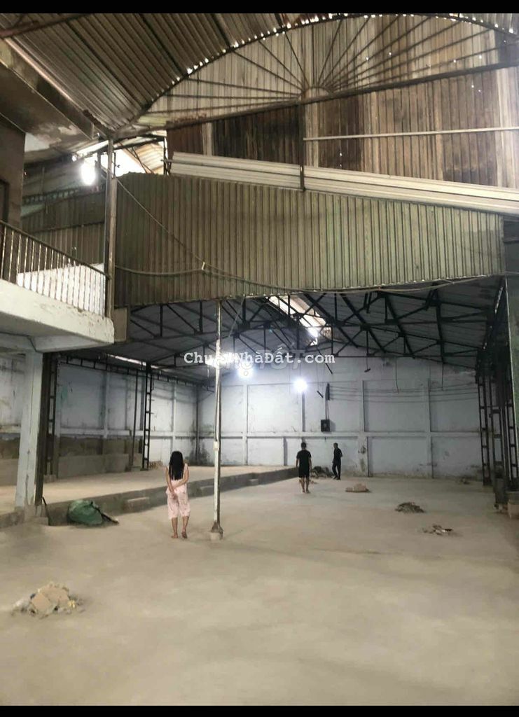 kho xưởng đường phan huy ích quận gò vấp DT 700m