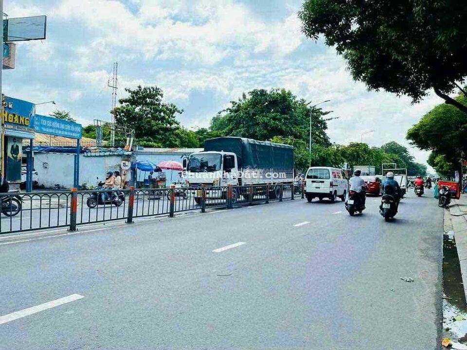 cho Thuê nhà MT kinh doanh Ngay cà phê Du miên cho Thuê nhà MT kinh doanh Ngay cà phê Du miên