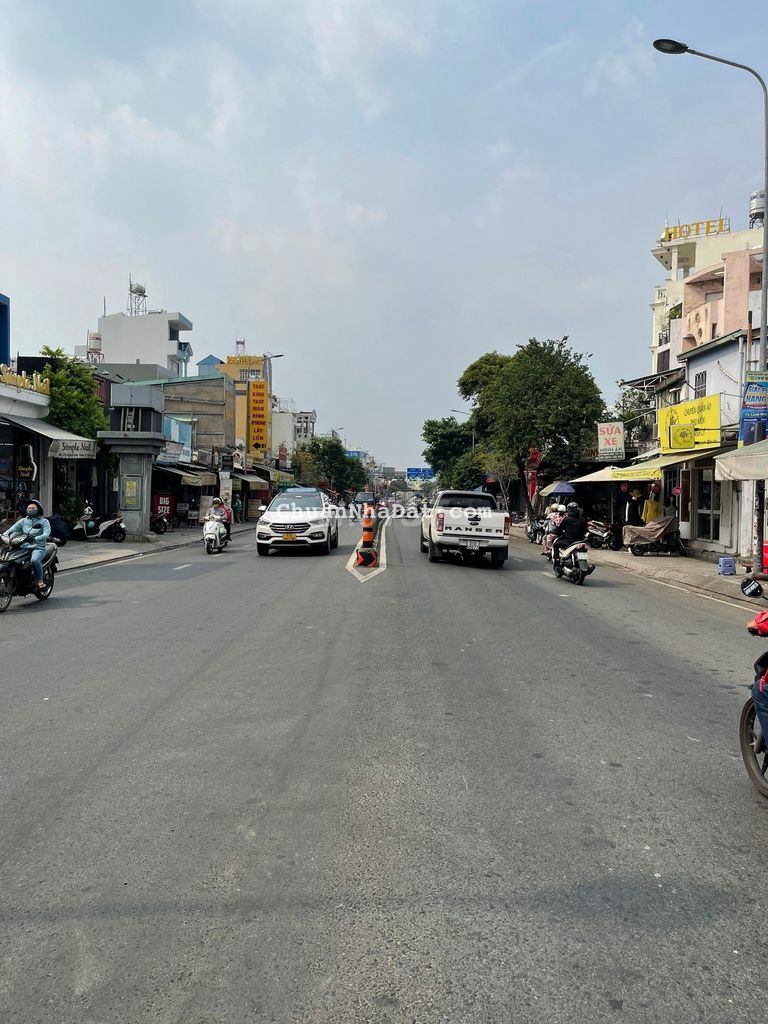 NHÀ 4X20 CÓ GÁC MẶT TIỀN NGUYỄN OANH VỊ TRÍ ĐẸP KINH DOANH SẦM UẤT