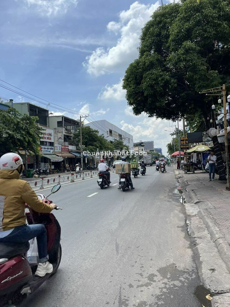 NHÀ MẶT TIỀN N.V.LƯỢNG 2 LẦU 4PN MỚI SỬA LẠI 2 TỶ RẤT ĐẸP K.D ĐA NGÀNH