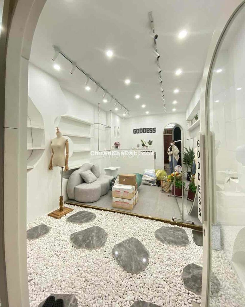 CHO THUÊ CỬA HÀNG MẶT NGÕ PHỐ LÝ NAM ĐẾ, HOÀN KIẾM