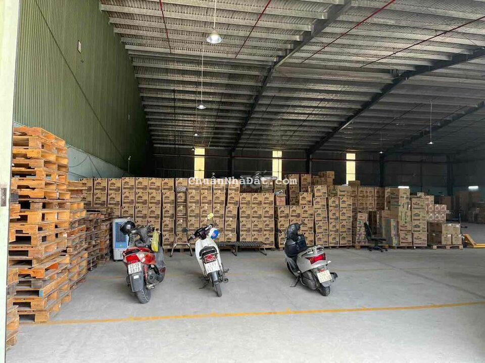 KHO XƯỞNG QUỐC LỘ 1A 1500 M2 , 1700 M2 KHO XƯỞNG QUỐC LỘ 1A 1500 M2 , 1700 M2