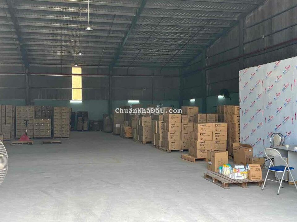 KHO XƯỞNG QUỐC LỘ 1A 1500 M2 , 1700 M2 KHO XƯỞNG QUỐC LỘ 1A 1500 M2 , 1700 M2