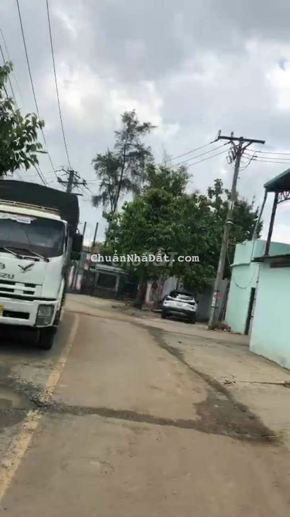 CHO THUÊ KHO XƯỞNG QUẬN 1000M2 DƯƠNG CÔNG KHI HÓC MÔN, XE CÔNG