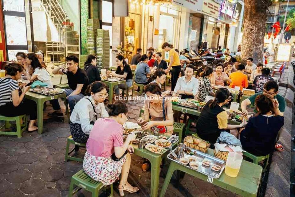 💚MẶT BẰNG LÊ THANH NGHỊ , HẢI CHÂU DT:400m2 , NGANG:20M GIÁ RẺ💚 💚MẶT BẰNG LÊ THANH NGHỊ , HẢI CHÂU DT:400m2 , NGANG:20M GIÁ RẺ💚