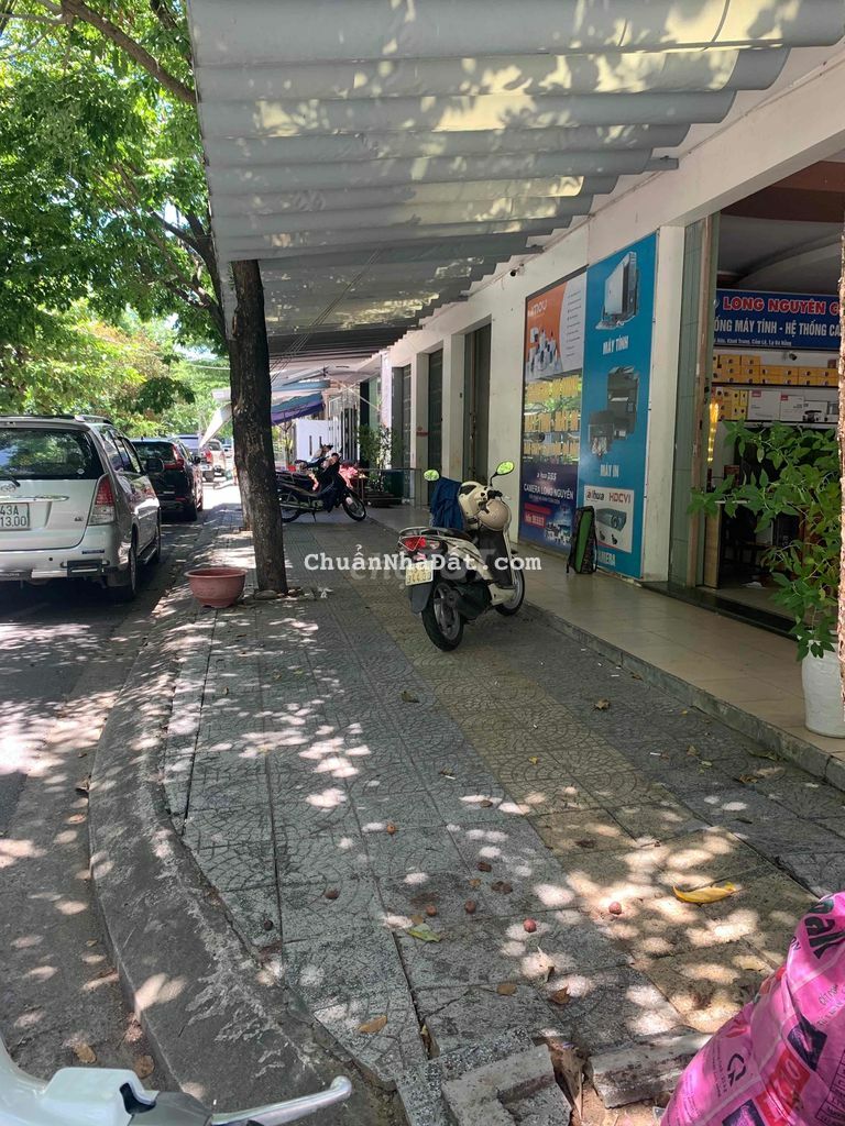 cho thuê mặt bằng lô góc 2 mặt tiền tố hữu