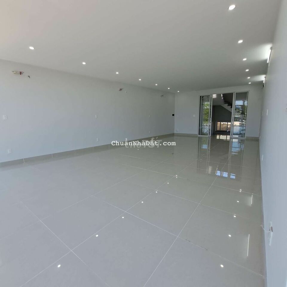 CHO THUÊ VĂN PHÒNG ĐƯỜNG XÔ VIẾT NGHỆ TĨNH_ MỚI NHƯ HÌNH