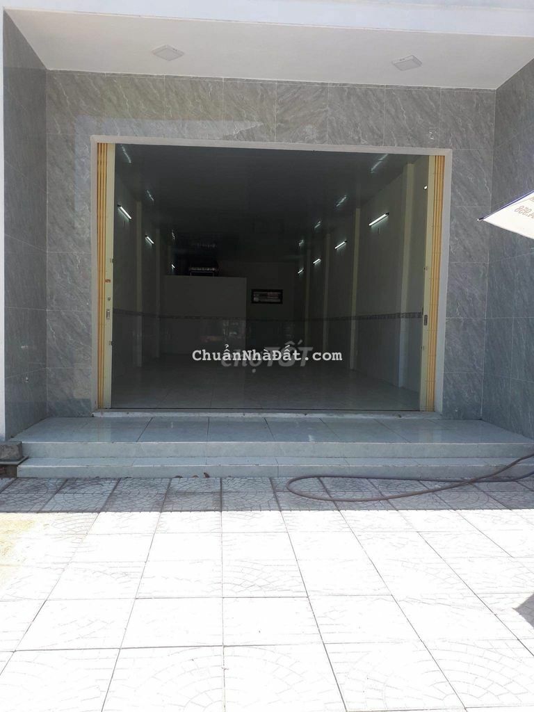 CHO THUÊ MT TRƯỚC BẾN XE , 100M2