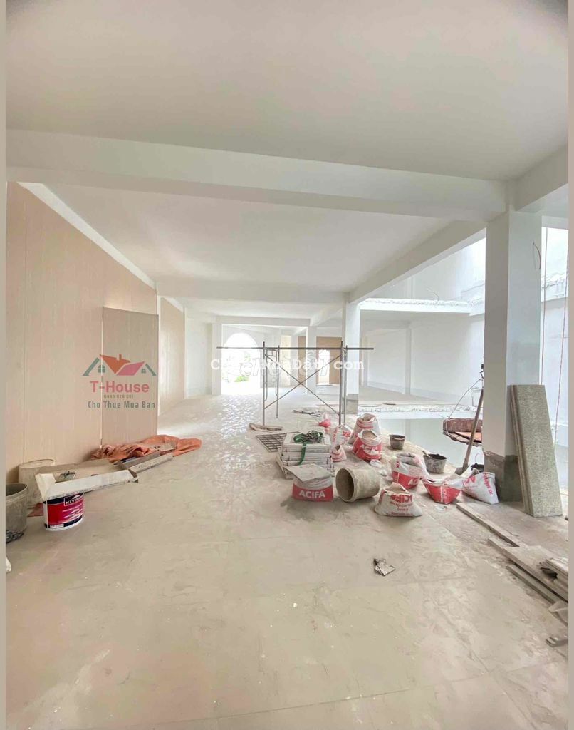 GÓC 2 MẶT TIỀN TRUNG TÂM TP LONG XUYÊN AG