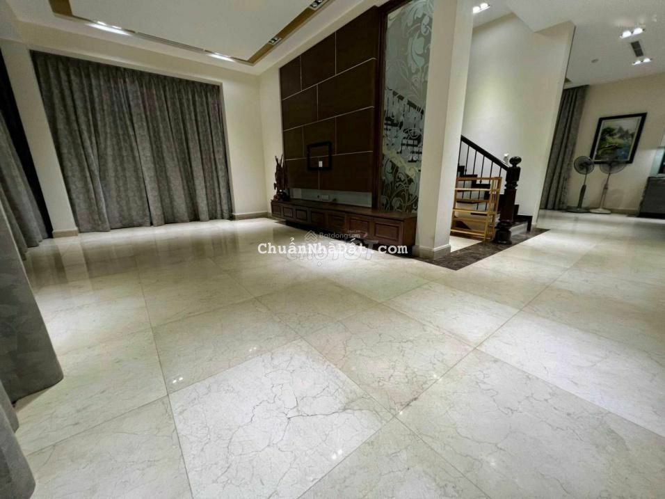 Liền kề Xuân Phương 100m2, 4 tầng, oto đỗ mấy cái.Văn phòng, kho,... Liền kề Xuân Phương 100m2, 4 tầng, oto đỗ mấy cái.Văn phòng, kho,...