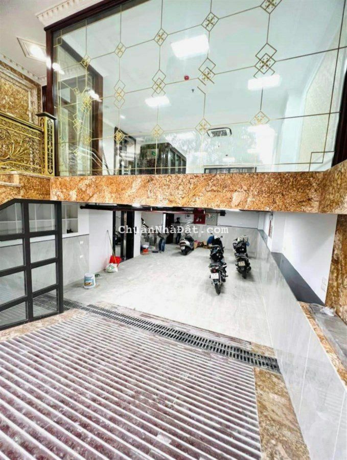 Cho thuê văn phòng 100m2, sepup đầy đủ chỉ cần vào làm việc Cho thuê văn phòng 100m2, sepup đầy đủ chỉ cần vào làm việc