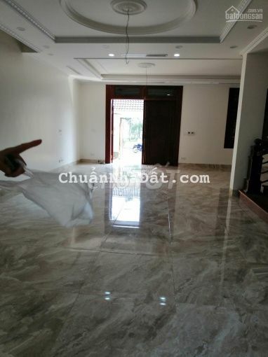 Cho thuê 5 căn liền kề Mỹ Đình,Nam Từ Liêm, tất cả có thang máy.