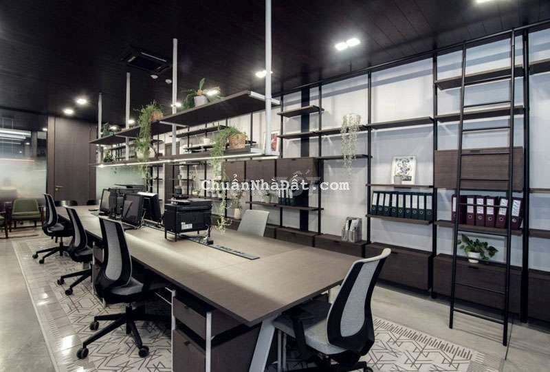 Cho thuê văn phòng đẹp trang thiết bị mới 100% chỗ đậu xe rộng