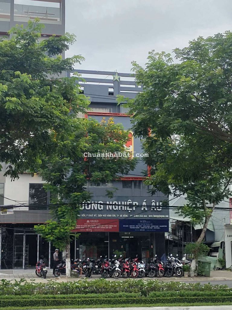 CHO THUÊ NHÀ NHÀ 4 TẦNG DIỆN TÍCH 800M SÀN BỀ NGANG 10M