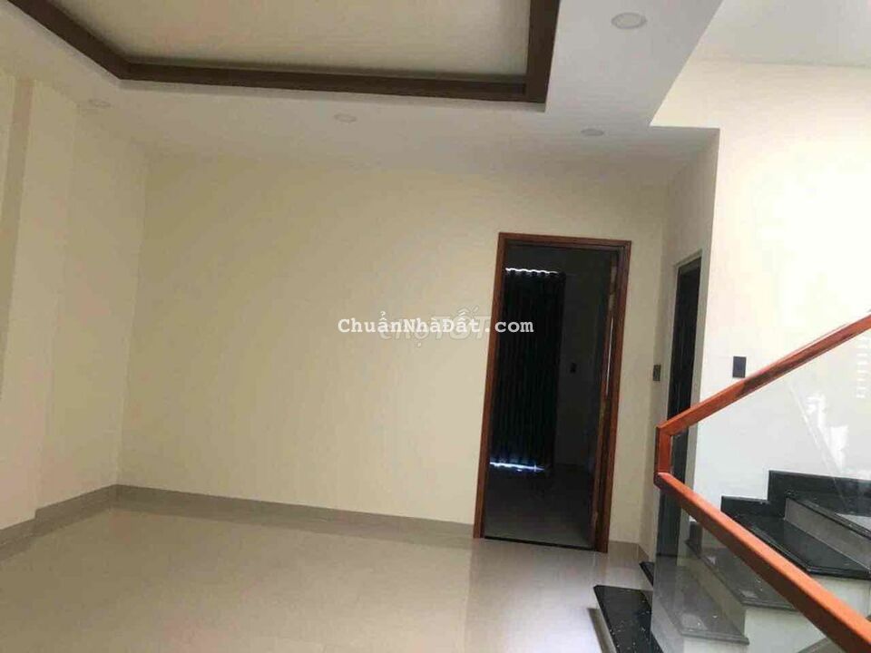 Cho thuê nhà 3 tầng mặt tiền Hoàng Cầm KĐT Vĩnh Điềm Trung Cho thuê nhà 3 tầng mặt tiền Hoàng Cầm KĐT Vĩnh Điềm Trung