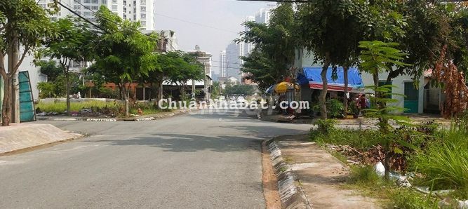 Cho thuê kho 10x30m Làng Đại Học Phước Kiển, Nhà Bè