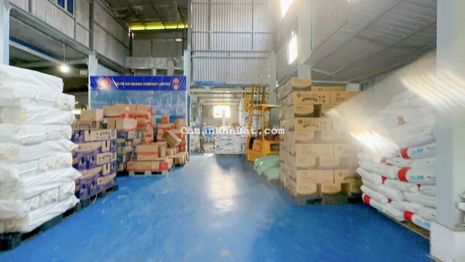 Kho, Xưởng Xe Tải Đường Ngô Quang Thắm, Nhơn Đức, 520m2