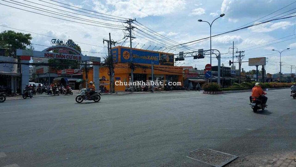 CHO THUÊ NHÀ MẶT TIỀN NGANG 9M ĐƯỜNG NGUYỄN VĂN LINH