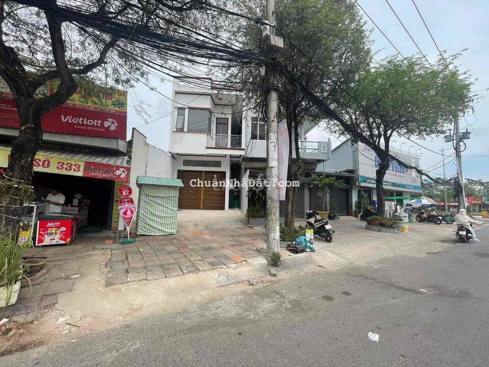 Cho thuê mặt tiền mini 40m2 đường 30/4 gần ngã tư