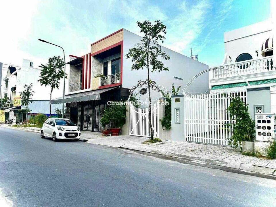 Cho thuê Nhà lầu mới Đường số 3 KĐT Đại Ngân