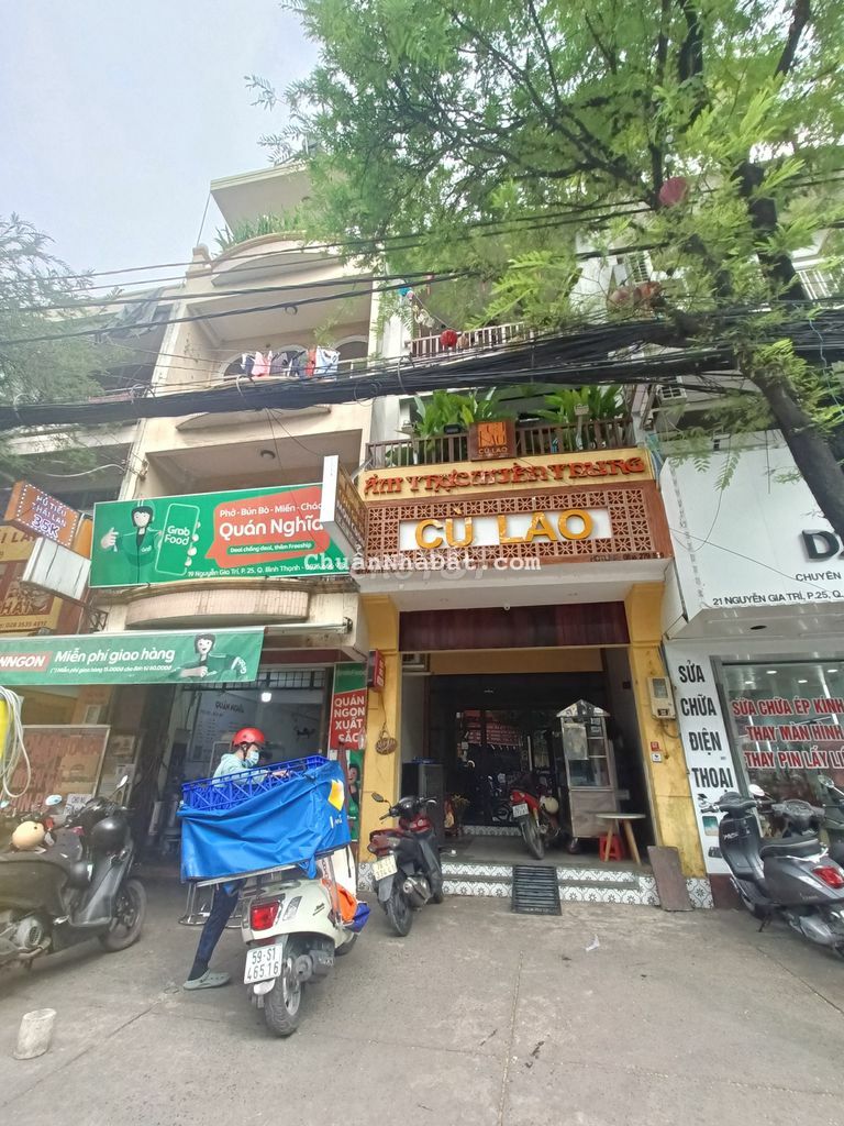 Cực hiếm! Nhà MT Phan Xích Long, 4.5*16m, 3 tấm, kinh doanh tự do, 40T