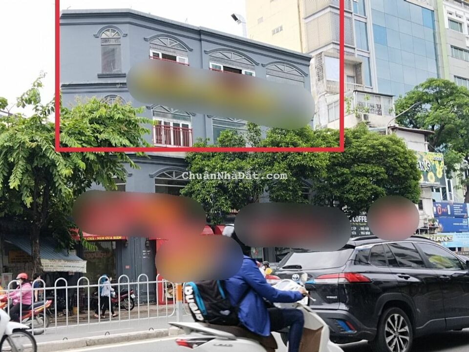 Mặt bằng mặt tiền đ.Nguyễn Văn Cừ Quận 1.(100m2) Làm Văn Phòng Cty Spa